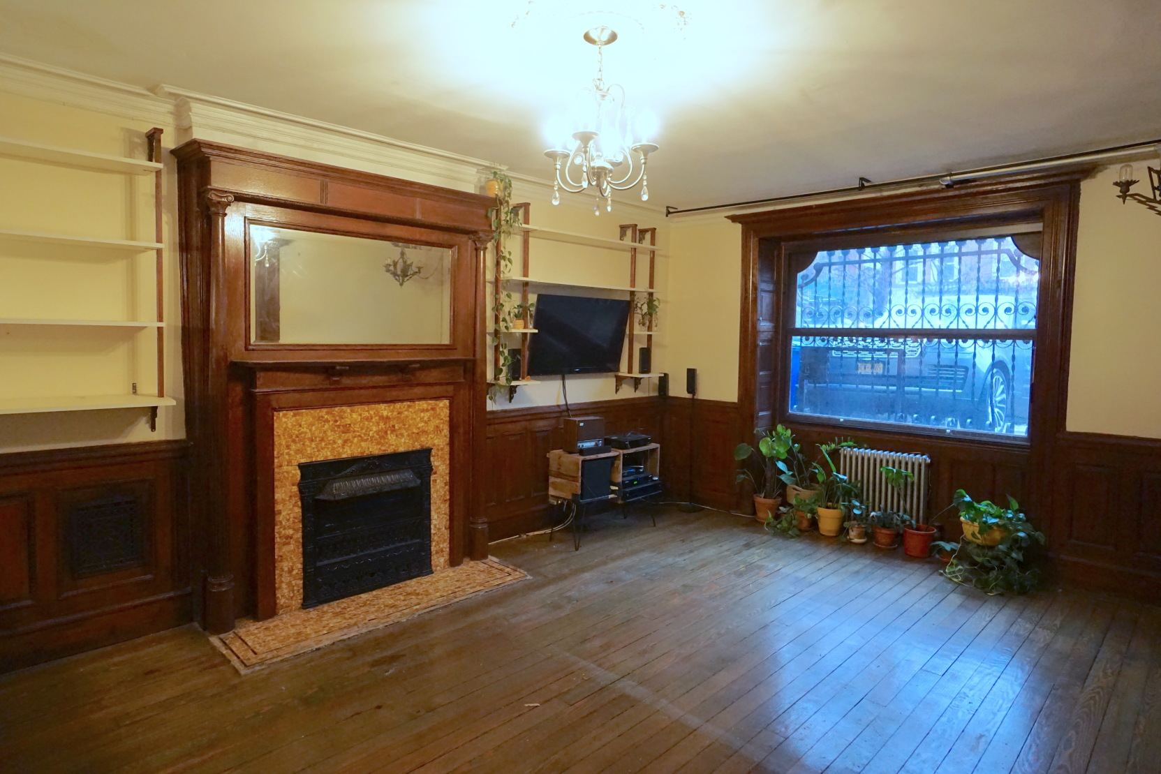 928 Saint Marks Avenue, Unit Garden Brooklyn, NY 11213 - Photo 4 of 15