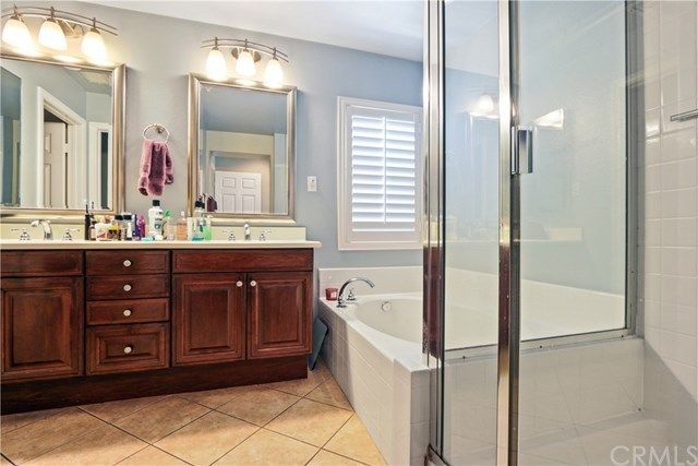 $665,000 | 10 Fieldhouse, Ladera Ranch, CA 92694