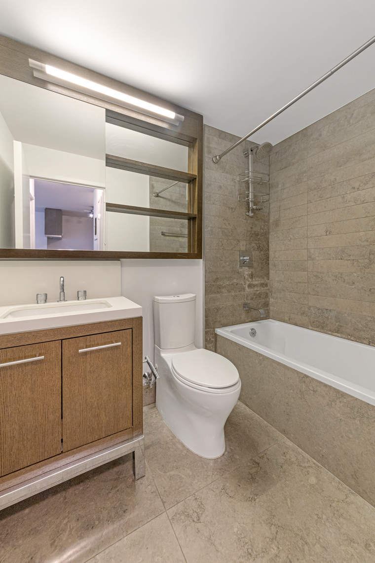 225 Rector Place, Unit 7M Manhattan, NY 10280 - Photo 8 of 13