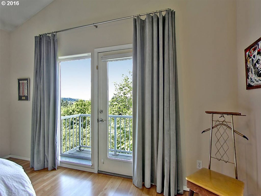 2647 Northeast Rocky Butte Road Portland, OR 97220 - Photo 16 of 22 Gallery Image 16