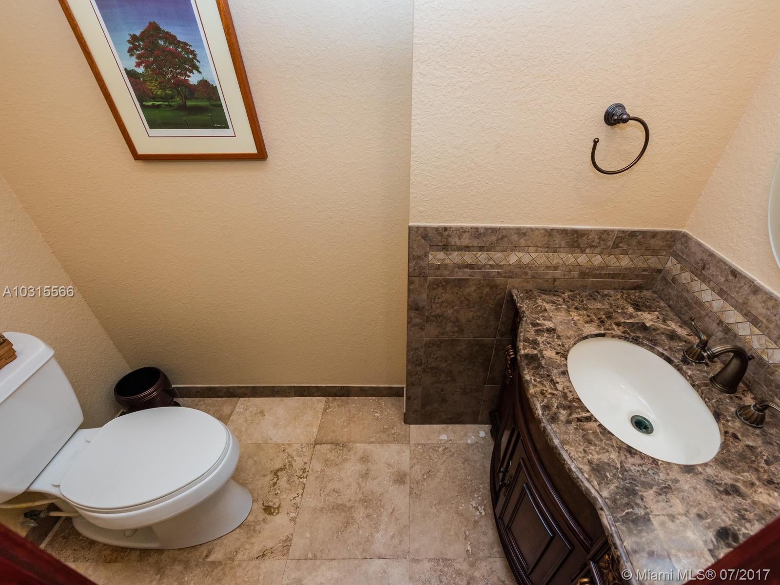 4910 Southwest 186th Avenue Southwest Ranches, FL 33332 - Photo 19 of 100 Gallery Image 19