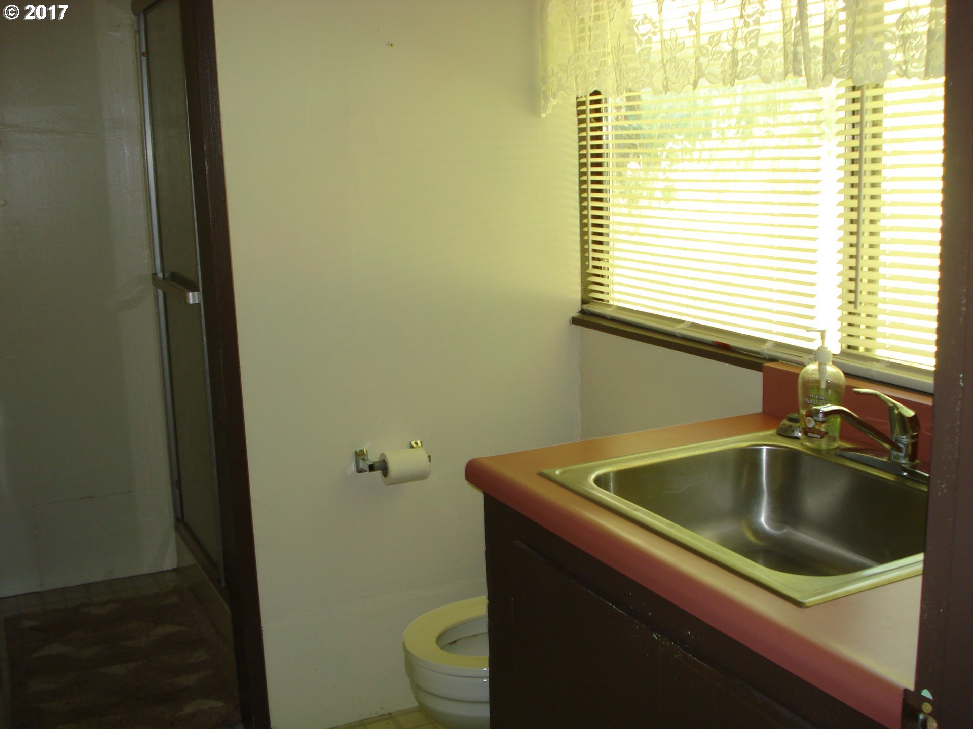 741 Lone Rock Road Glide, OR 97443 - Photo 12 of 23 Gallery Image 12