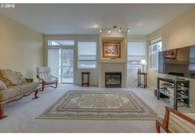 13700 Southwest Scholls Ferry Road, Unit 101 Beaverton, OR 97007 - Photo 9 of 12 Gallery Image 9
