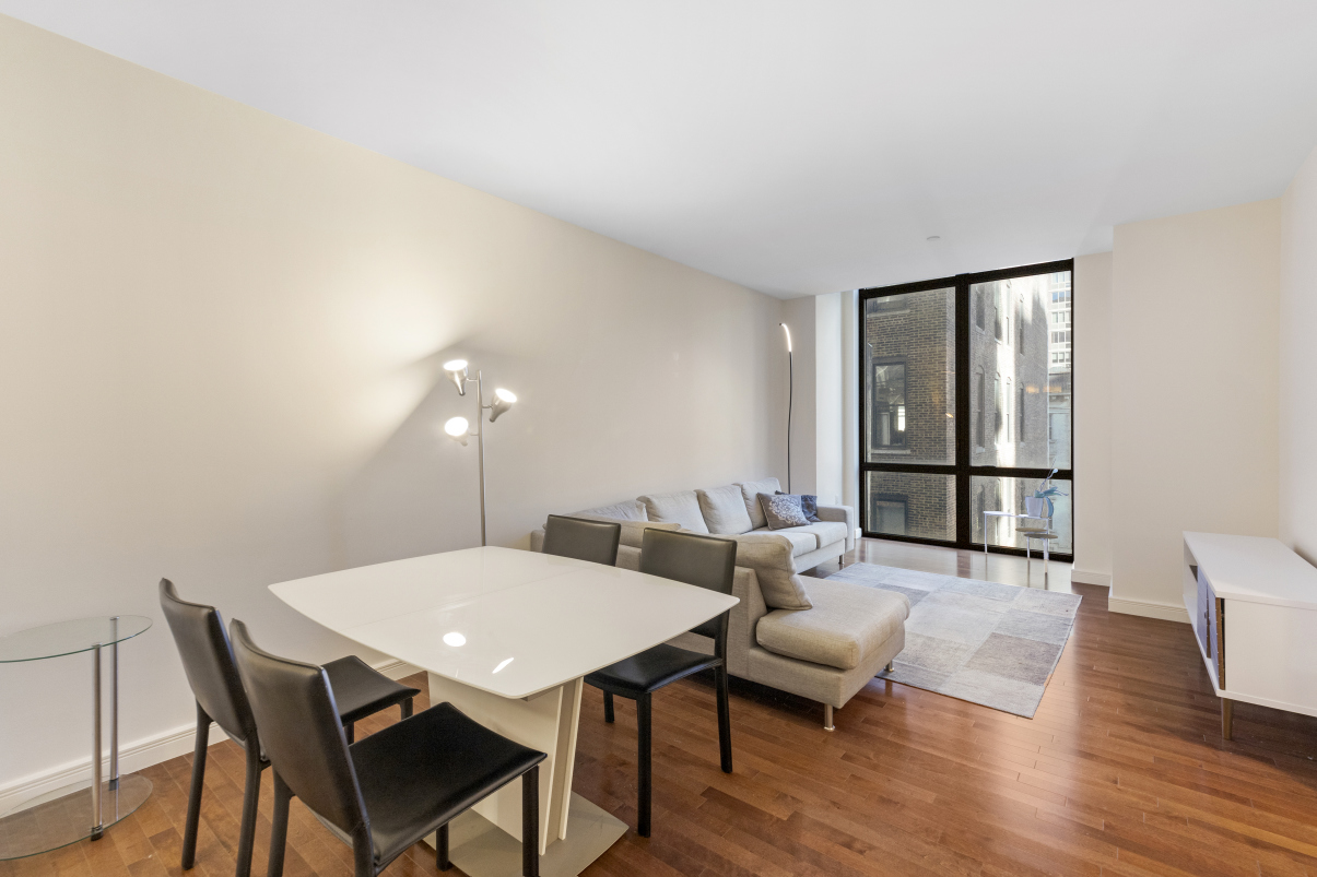 101 West 24th Street, Unit 7A Manhattan, NY 10011 - Photo 5 of 13