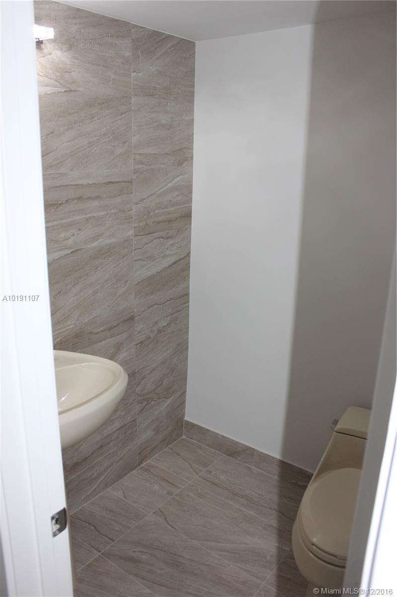 22605 Southwest 66th Avenue, Unit 310 Boca Raton, FL 33428 - Photo 22 of 34