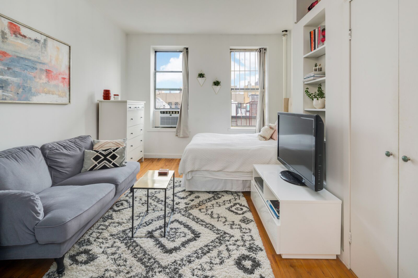 323 East 8th Street, Unit 6C Manhattan, NY 10009 - Photo 6 of 11