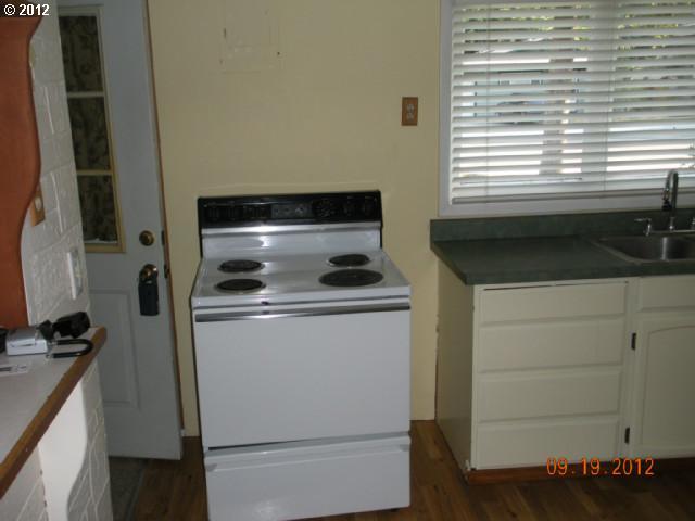 705 Main Street Fairview, OR 97024 - Photo 6 of 16 Gallery Image 6