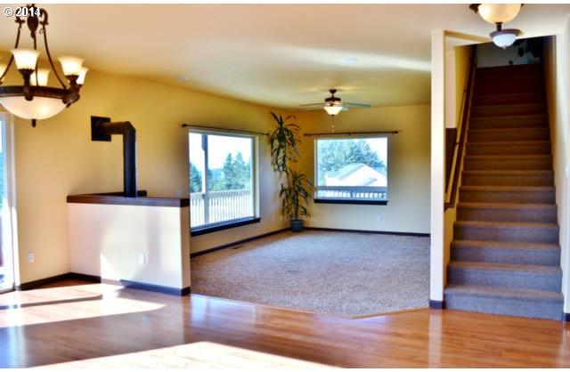 361 Sprinkle Road Washougal, WA 98671 - Photo 8 of 16