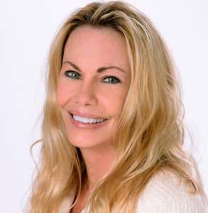 Vicki Driscoll, Agent in  - Compass