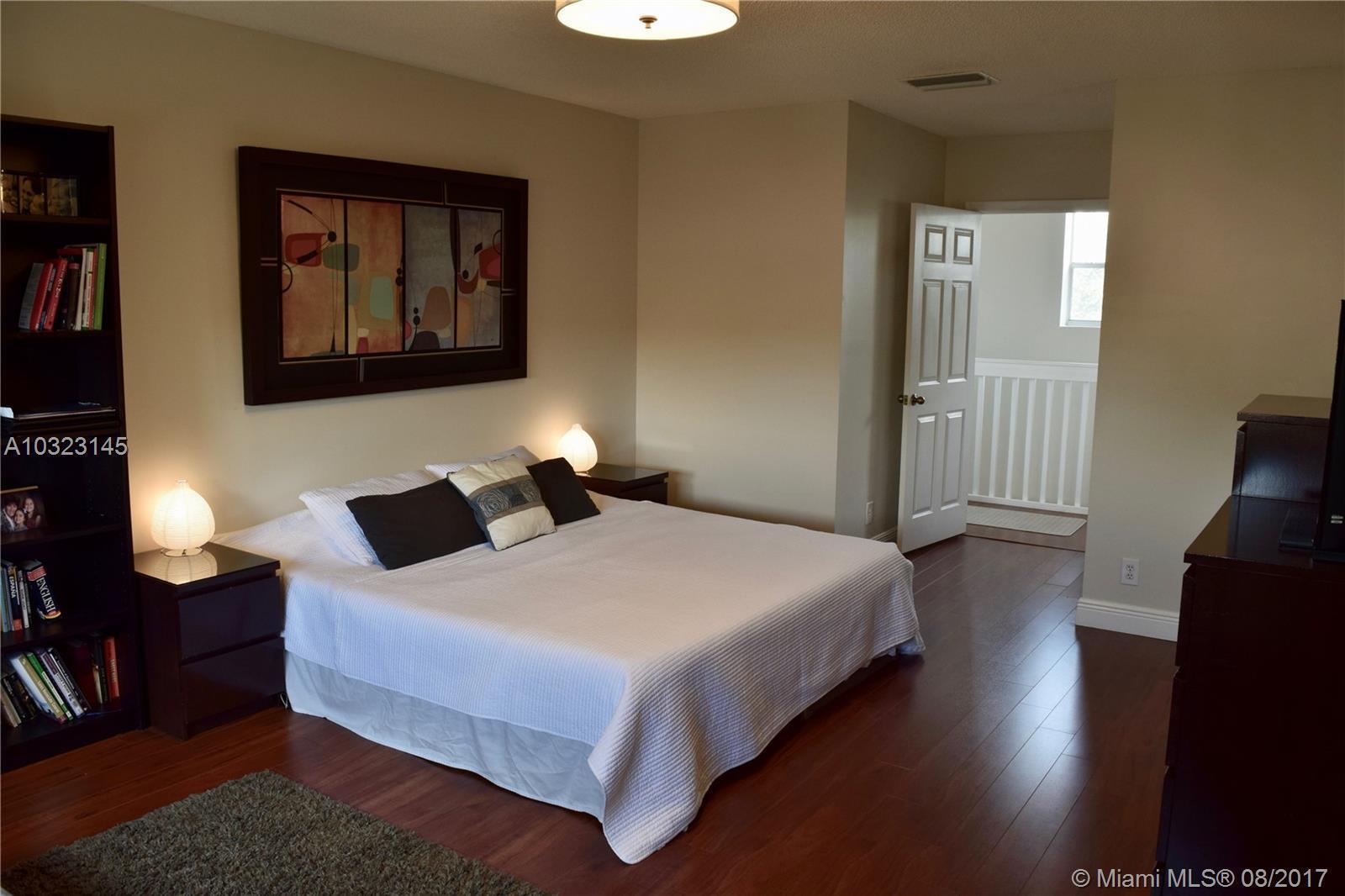 844 Falling Water Road Weston, FL 33326 - Photo 16 of 29