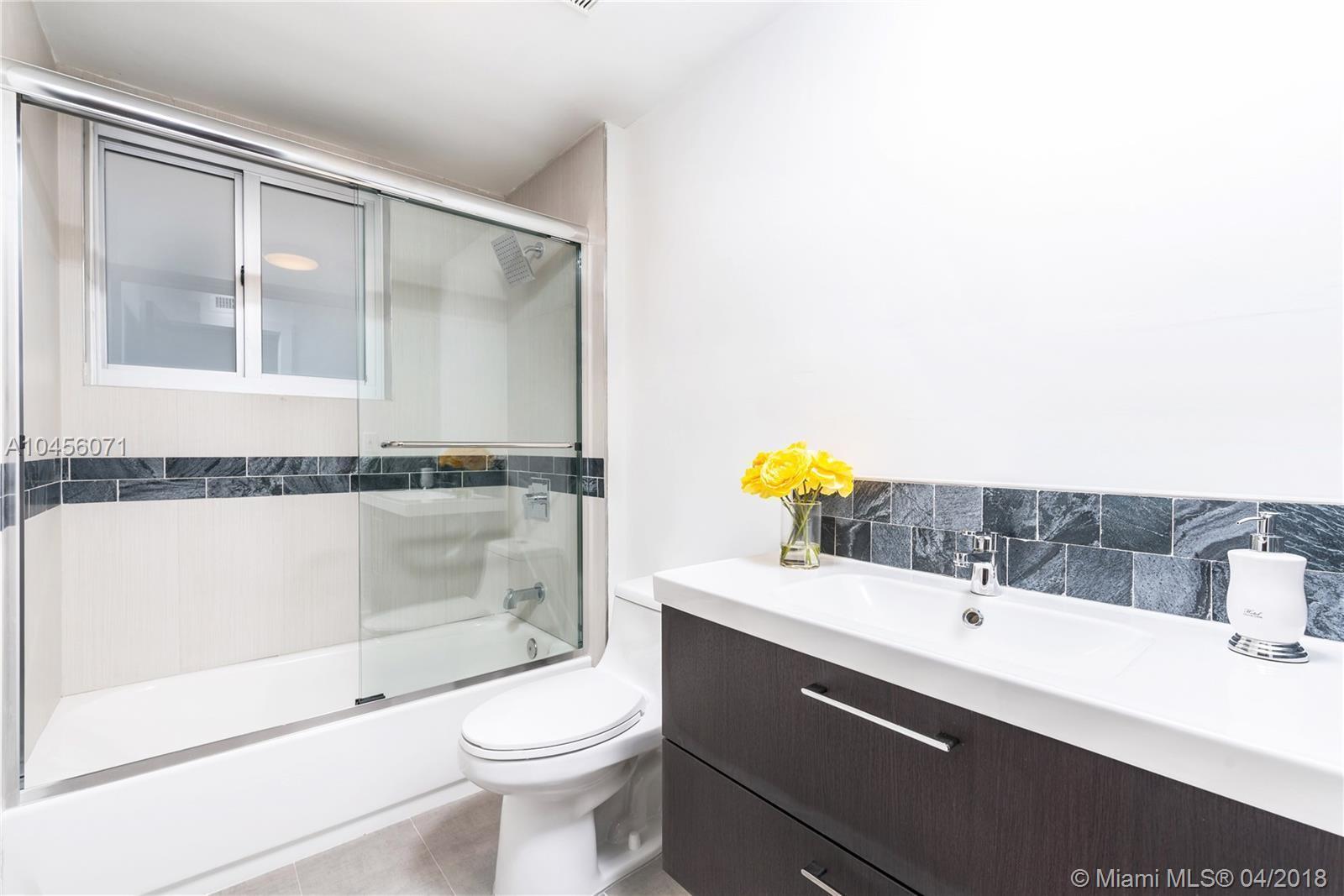 3531 Southwest 1st Avenue Miami, FL 33145 - Photo 9 of 15