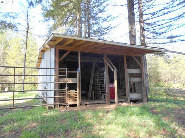 502 Carleton Road Washougal, WA 98671 - Photo 2 of 16 Gallery Image 2