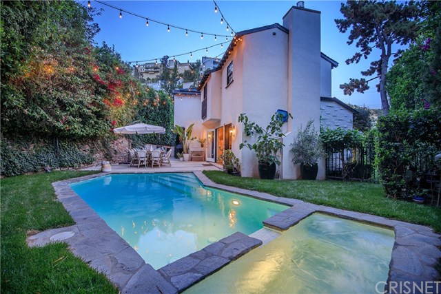 8809 Evanview Drive Los Angeles, CA 90069 - Photo 40 of 46