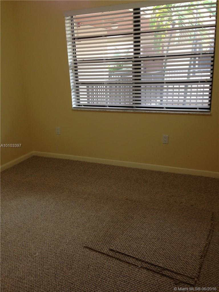 8261 Southwest 128th Street, Unit 204 Pinecrest, FL 33156 - Photo 5 of 9