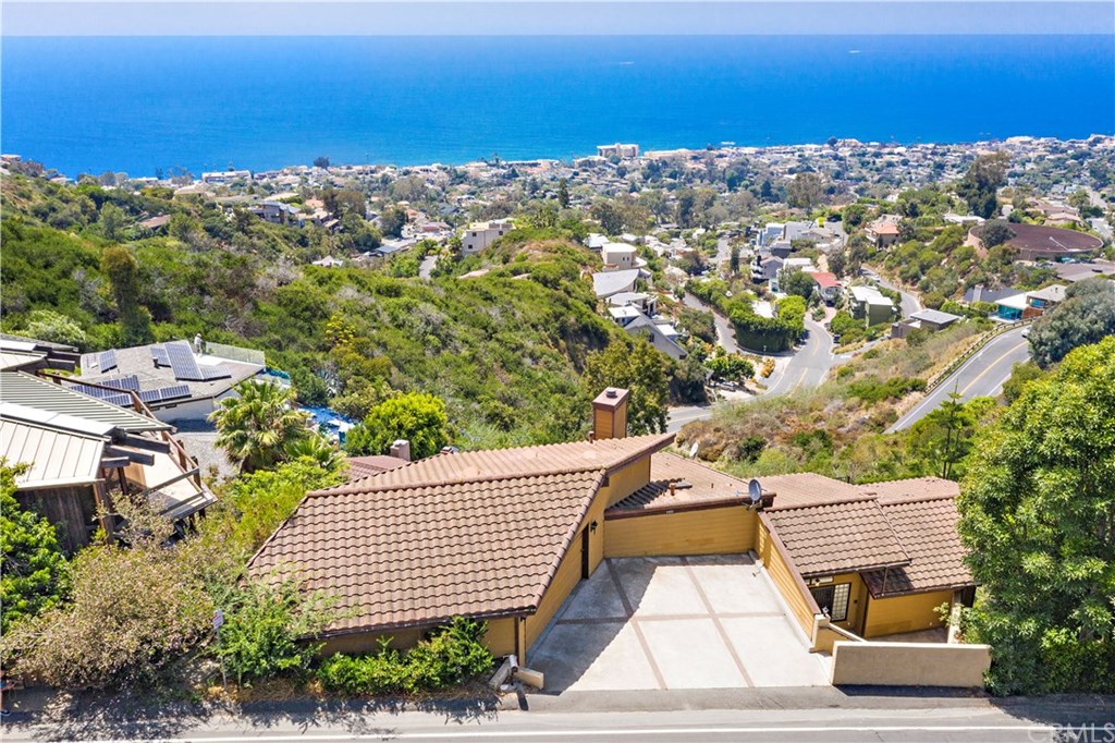 1055 Summit Drive Laguna Beach, CA 92651 - Photo 55 of 75