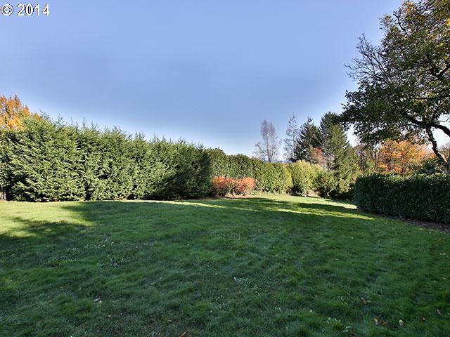 201 Southwest Palatine Hill Road Portland, OR 97219 - Photo 15 of 16