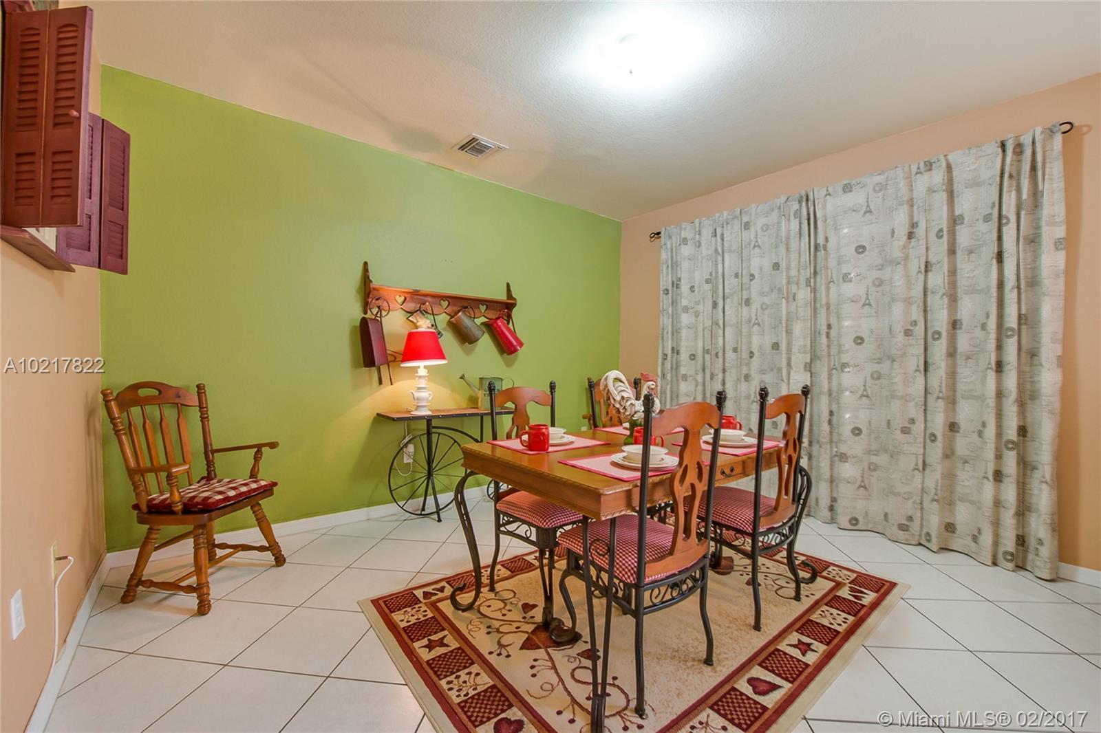 60 Southeast 6th Road, Unit 60 Homestead, FL 33030 - Photo 10 of 15
