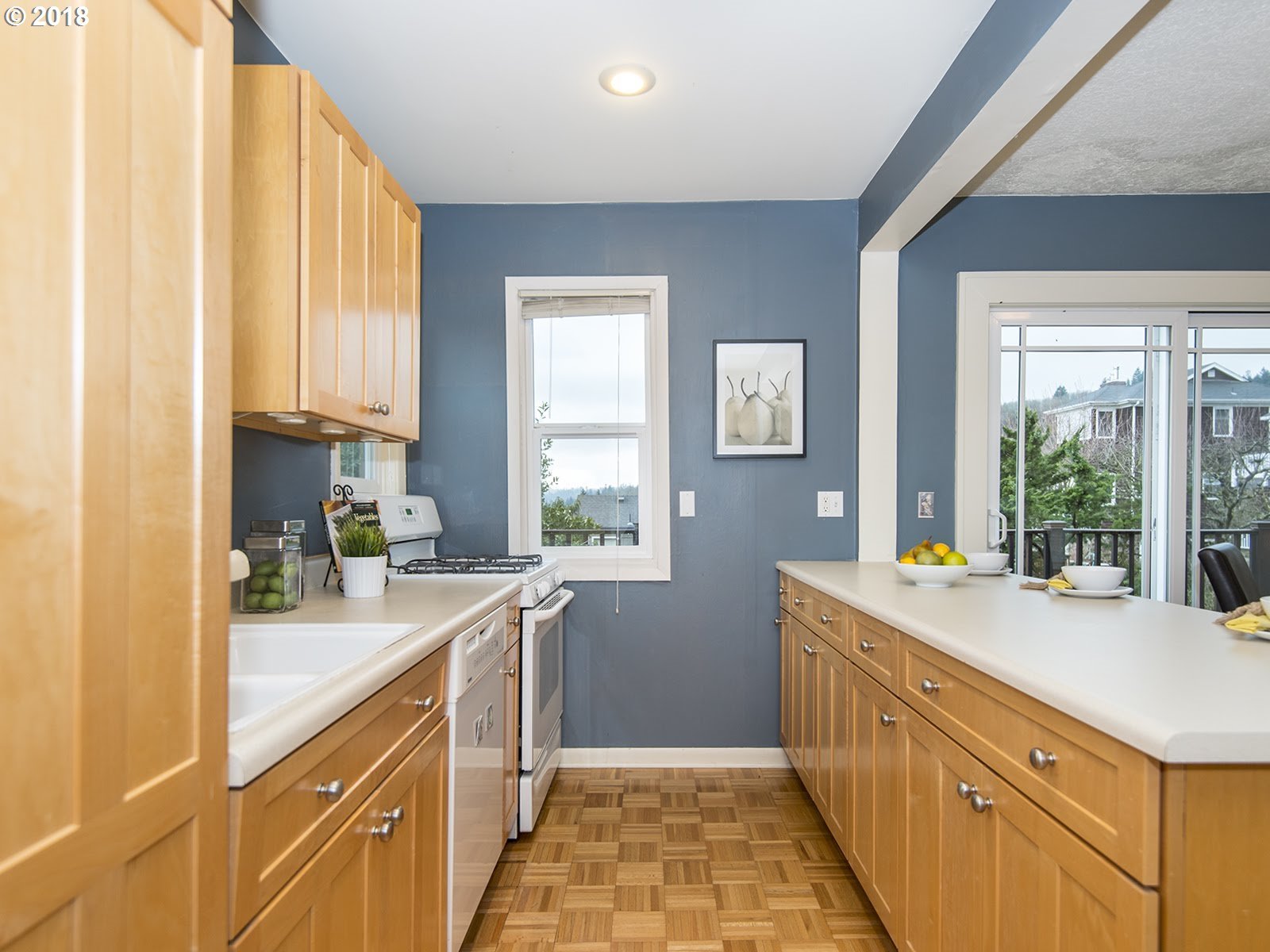 200 Southwest Bancroft Street Portland, OR 97239 - Photo 11 of 32 Gallery Image 11