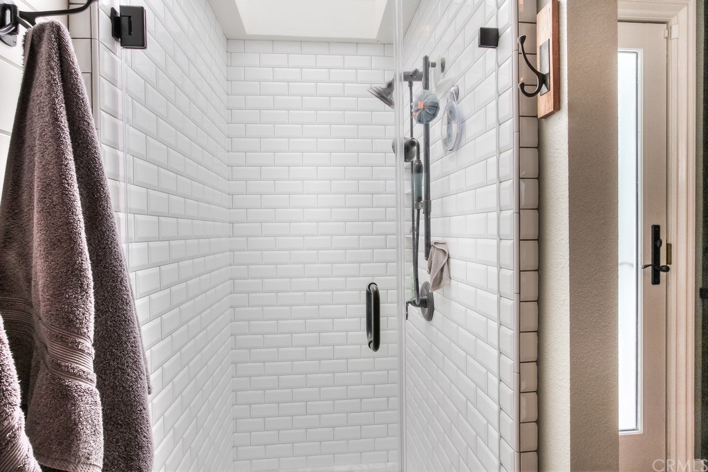 18992 Castlegate Lane North Tustin, CA 92705 - Photo 41 of 62