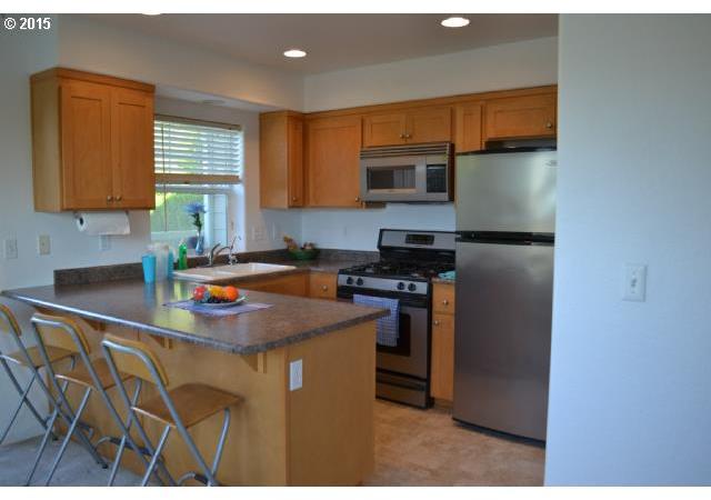 11744 Southeast Foster Road, Unit 101 Portland, OR 97266 - Photo 6 of 11