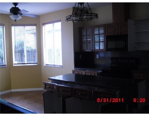 15391 Southwest 22nd Terrace Miami, FL 33185 - Photo 7 of 12