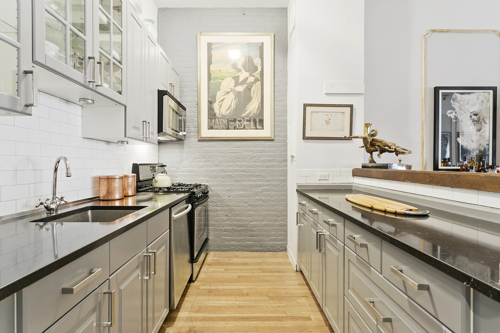 426 West Broadway, Unit 2F Manhattan, NY 10012 - Photo 4 of 7