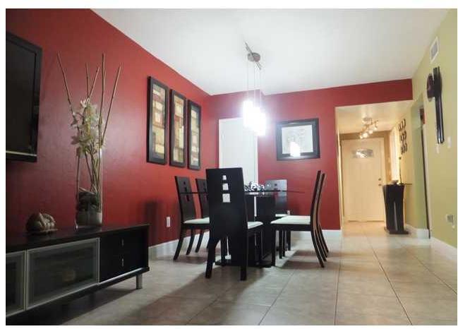 7035 West 3rd Court Hialeah, FL 33014 - Photo 6 of 30