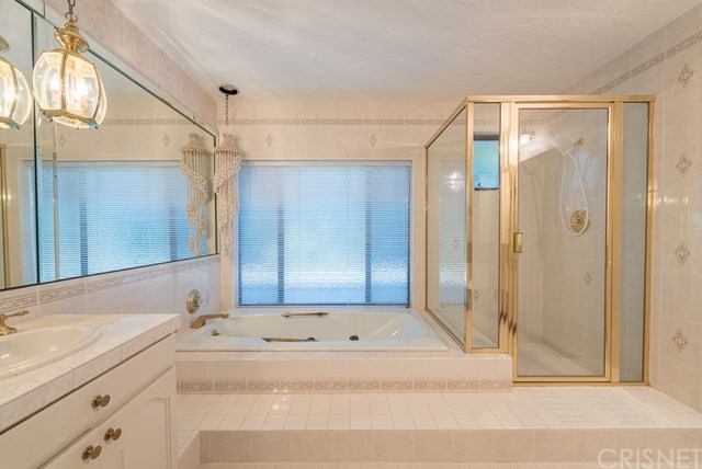 23945 Park Belmonte Calabasas, CA 91302 - Photo 42 of 56