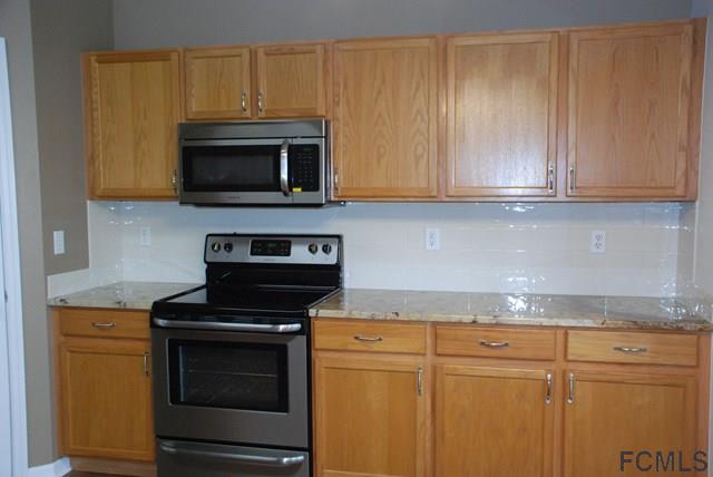 31 Radium Lane Palm Coast, FL 32164 - Photo 7 of 30 Gallery Image 7