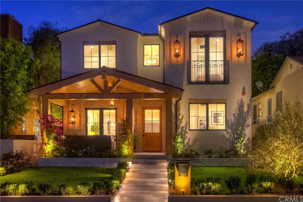 559 31st Street Manhattan Beach, CA 90266 - Photo 43 of 49 Absolutely stunning at night. Solara natural gas porch lamps, landscape lighting, security cameras.