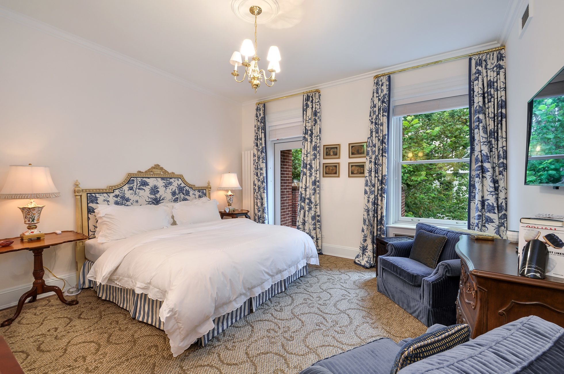 9 East 63rd Street, Fl 4 Manhattan, NY 10065 - Photo 5 of 9