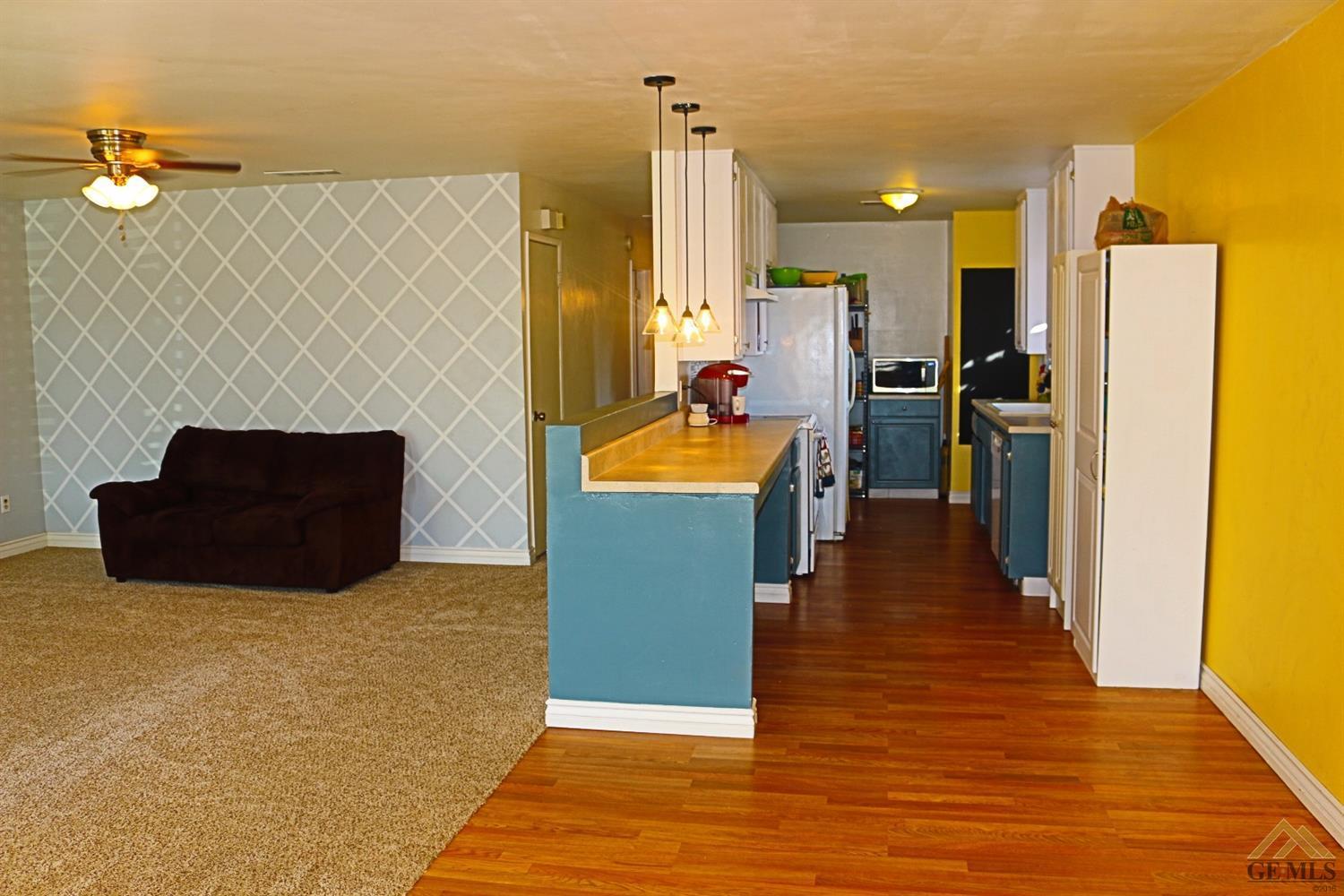 5320 Thyme Lane Bakersfield, CA 93309 - Photo 5 of 18