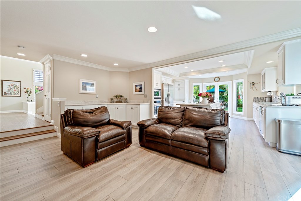 2152 Vallejo Drive Tustin, CA 92782 - Photo 15 of 35