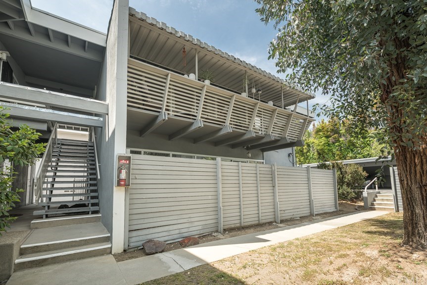 356 Cliff Drive, Unit 2 Pasadena, CA 91107 - Photo 15 of 18