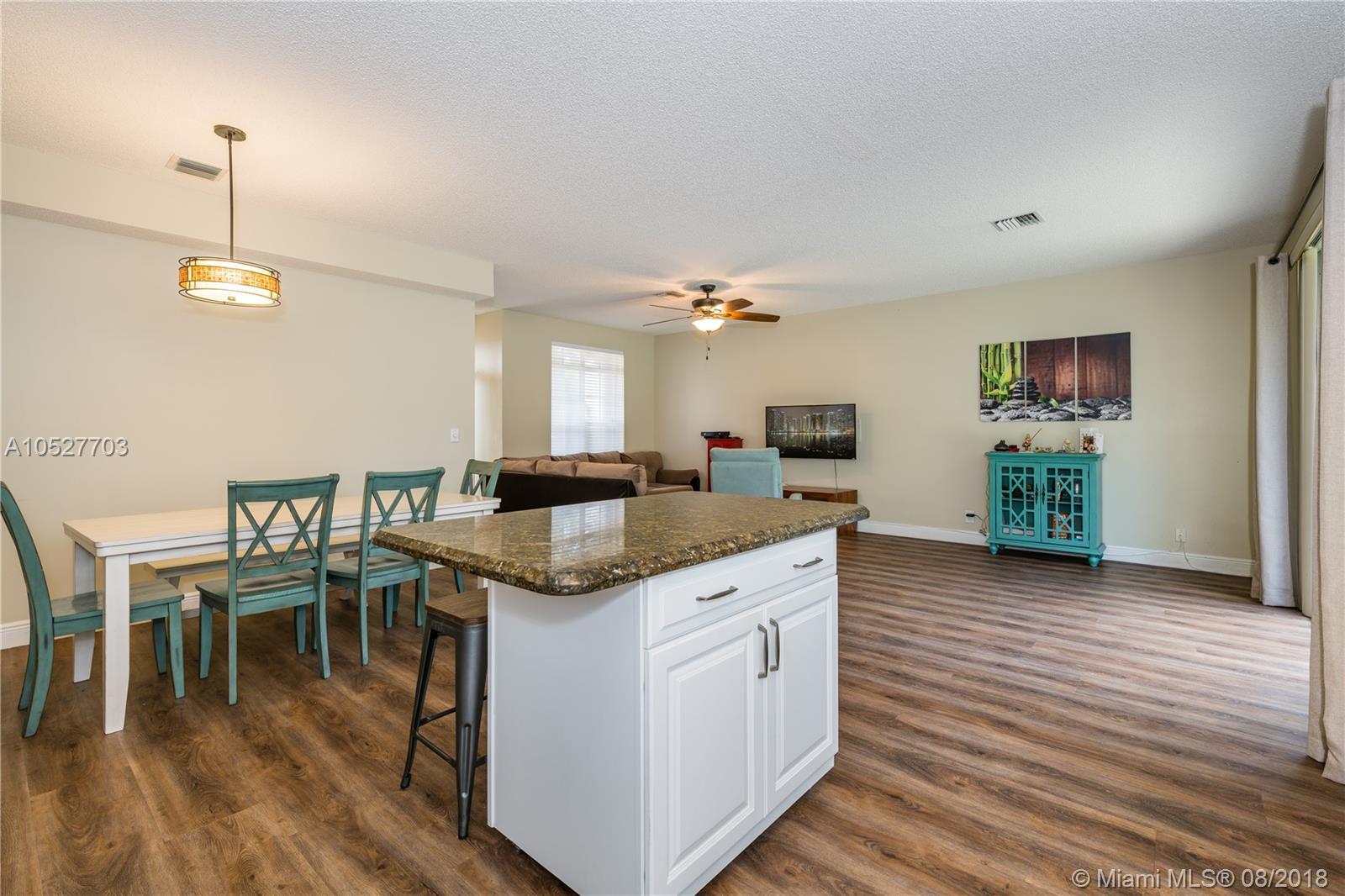 300 Southwest 8th Street, Unit 17 Boca Raton, FL 33432 - Photo 16 of 23 Gallery Image 16