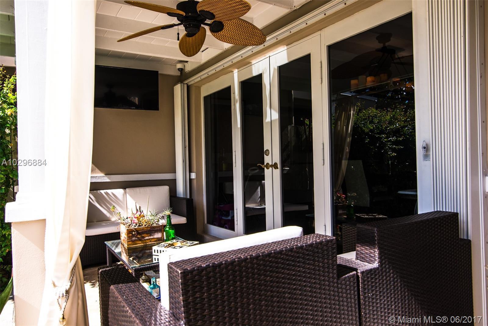 5571 Southwest 70th Place South Miami, FL 33155 - Photo 31 of 35