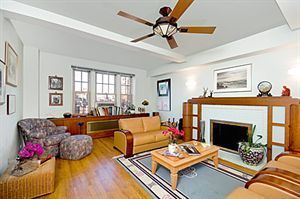 45 Christopher Street, Unit 8AG Manhattan, NY 10014 - Photo 3 of 6 Gallery Image 3