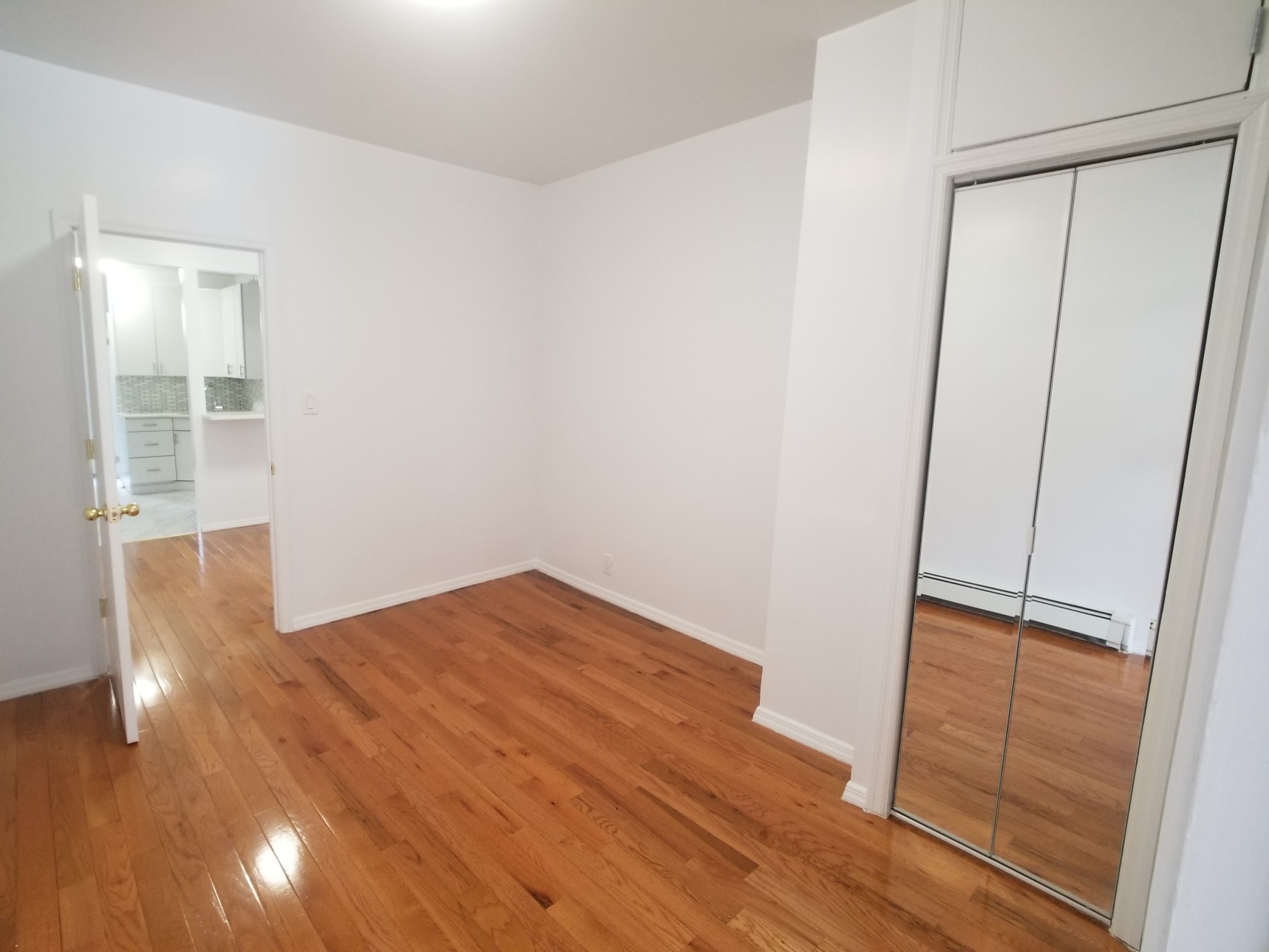 1011 Manhattan Avenue, Unit 2R Brooklyn, NY 11222 - Photo 3 of 9