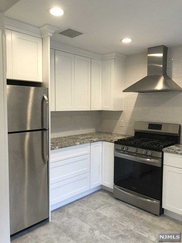 274 South Broad Street Ridgewood, NJ 07450 - Photo 1 of 20