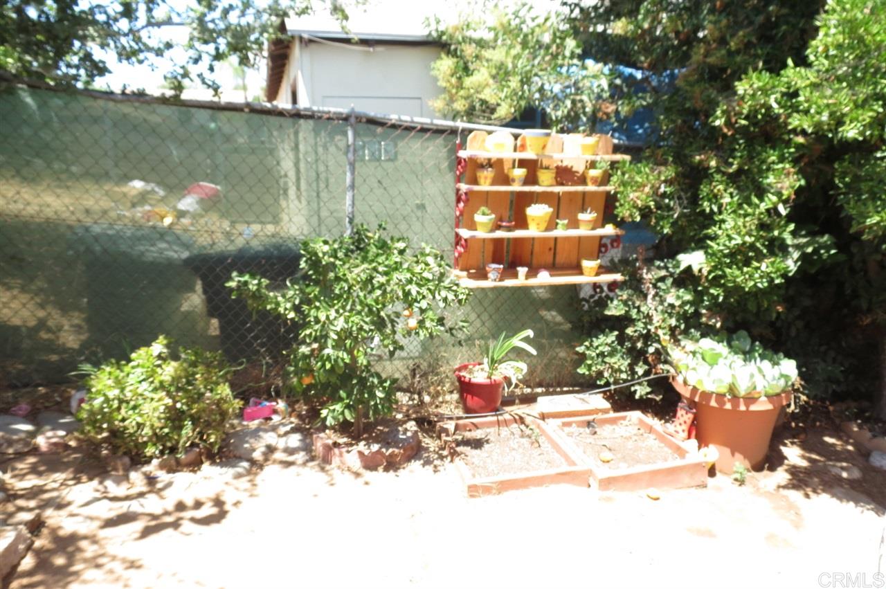 409 South Tulip Street Escondido, CA 92025 - Photo 19 of 25