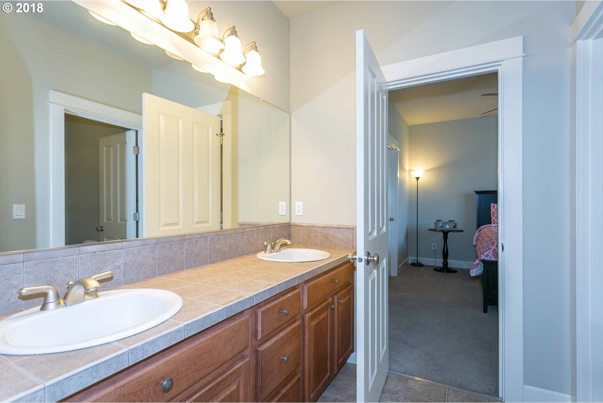 22836 Southwest Cowlitz Drive Tualatin, OR 97062 - Photo 17 of 29