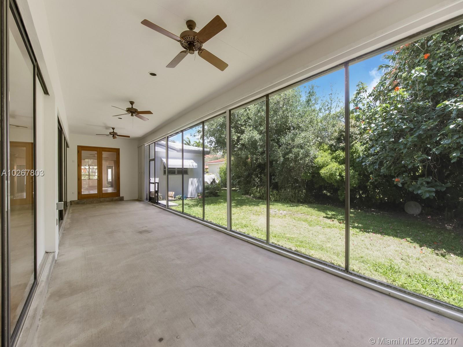 6090 Southwest 29th Street Miami, FL 33155 - Photo 11 of 14