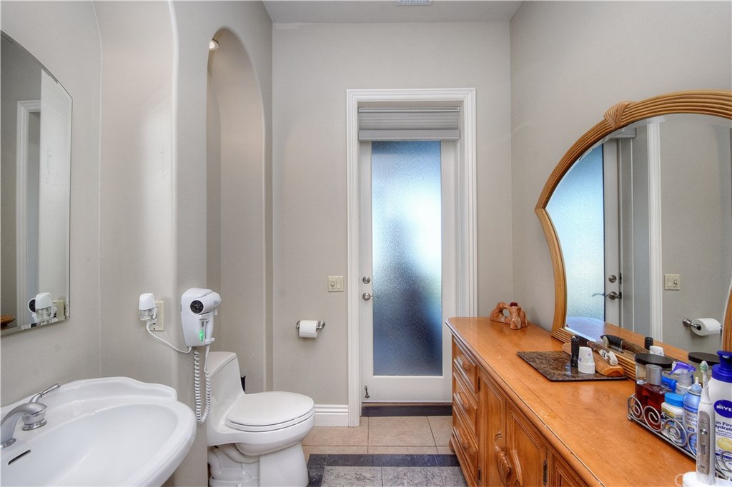 38421 Carrillo Road Fallbrook, CA 92028 - Photo 33 of 57