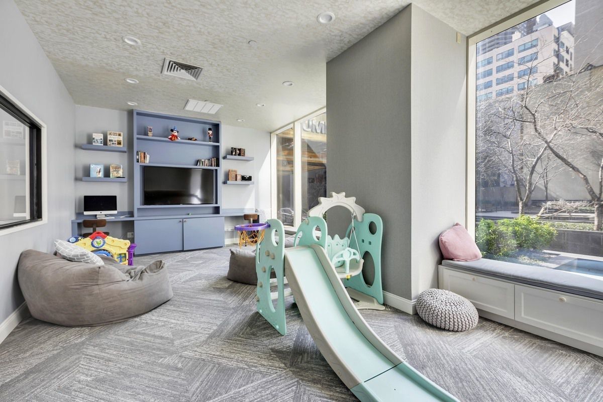 845 United Nations Plaza, Unit 36D Manhattan, NY 10017 - Photo 13 of 27