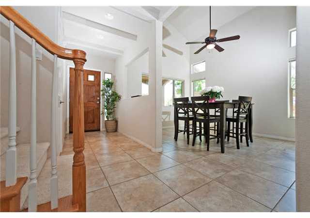 9514 Paseo De Los Castillos Santee, CA 92071 - Photo 4 of 25