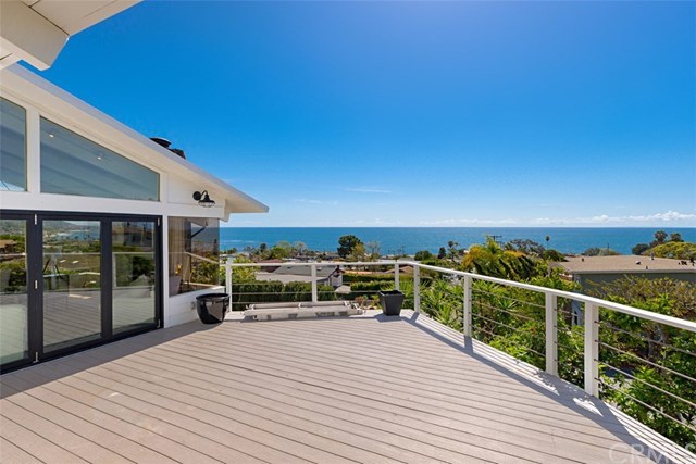 345 Heather Place Laguna Beach, CA 92651 - Photo 3 of 25