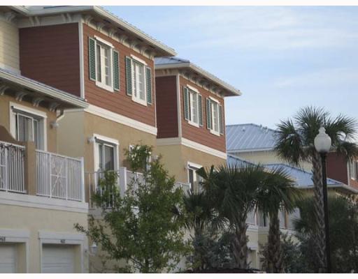 4669 Southwest 75th Way, Unit 103 Davie, FL 33314 - Photo 2 of 4