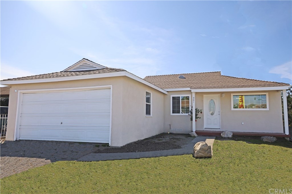 901 South Clymar Avenue Compton, CA 90220 - Photo 1 of 12