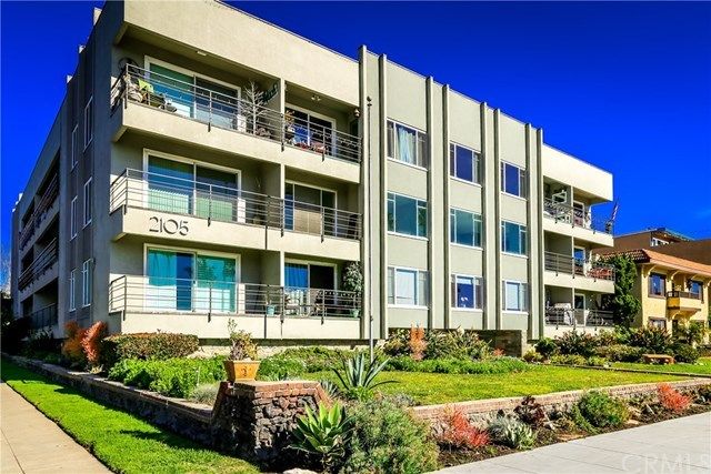 $405,000 | 2105 East Ocean Boulevard, Unit 12, Long Beach, CA 90803