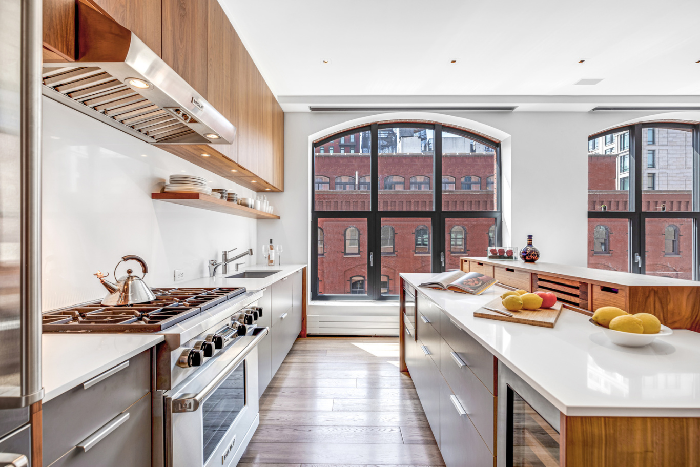 415 Washington Street, Unit 5B Manhattan, NY 10013 - Photo 2 of 8